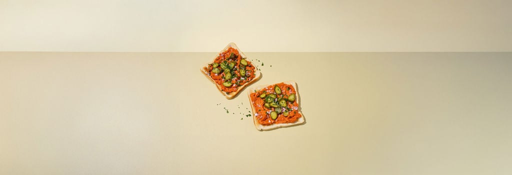 225607_Header Mood_premium-toastbrood-wit_recept--toast-cannibale_LIGGEND_LR