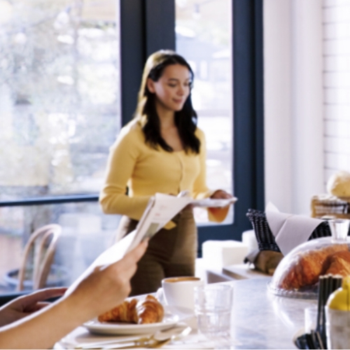 7 praktische tips voor hotel - 1 Beperk verspilling op het ontbijtbuffet