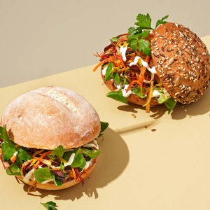 24690000_24680000_GLUTENVRIJ BROODJE MEERZADEN_GLUTENVRIJ BROODJE WIT_RECEPT_Liggend_v1-2_100kb