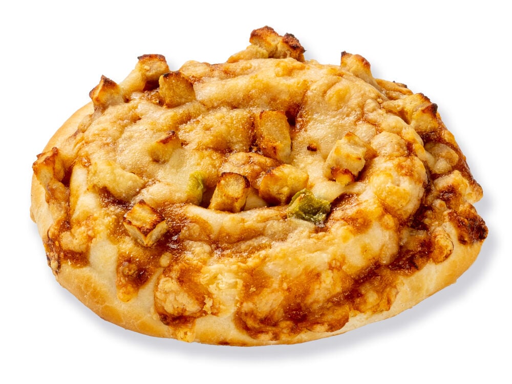 230464-Pizza swirl bbq chicken-LR-Crop